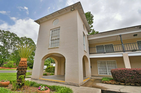 Provincial-Exterior-a-sign-0240-1200w