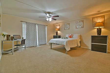 Provincial-Interior-A-bedroom-0293-1200w