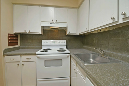 Provincial-Interior-Kitchen-0175-1200w