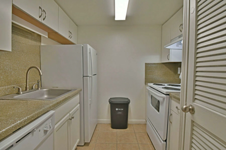 Provincial-Interior-Kitchen-0335-1200w